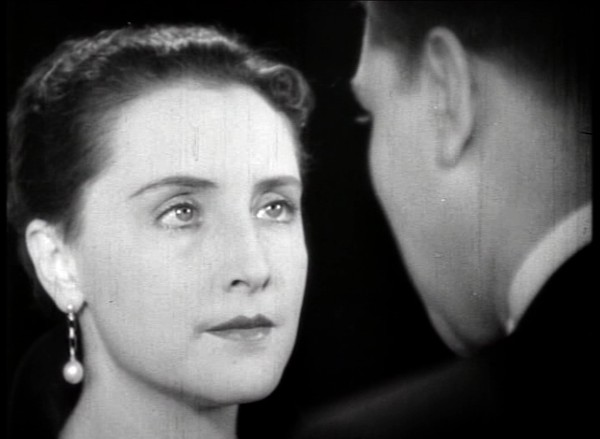 DIE UNMÖGLICHE FRAU 1936